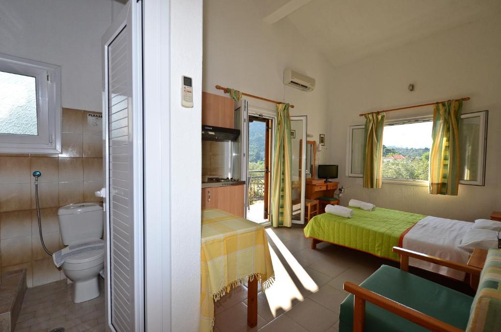 Pegasus Apartments Stafylos Eksteriør billede