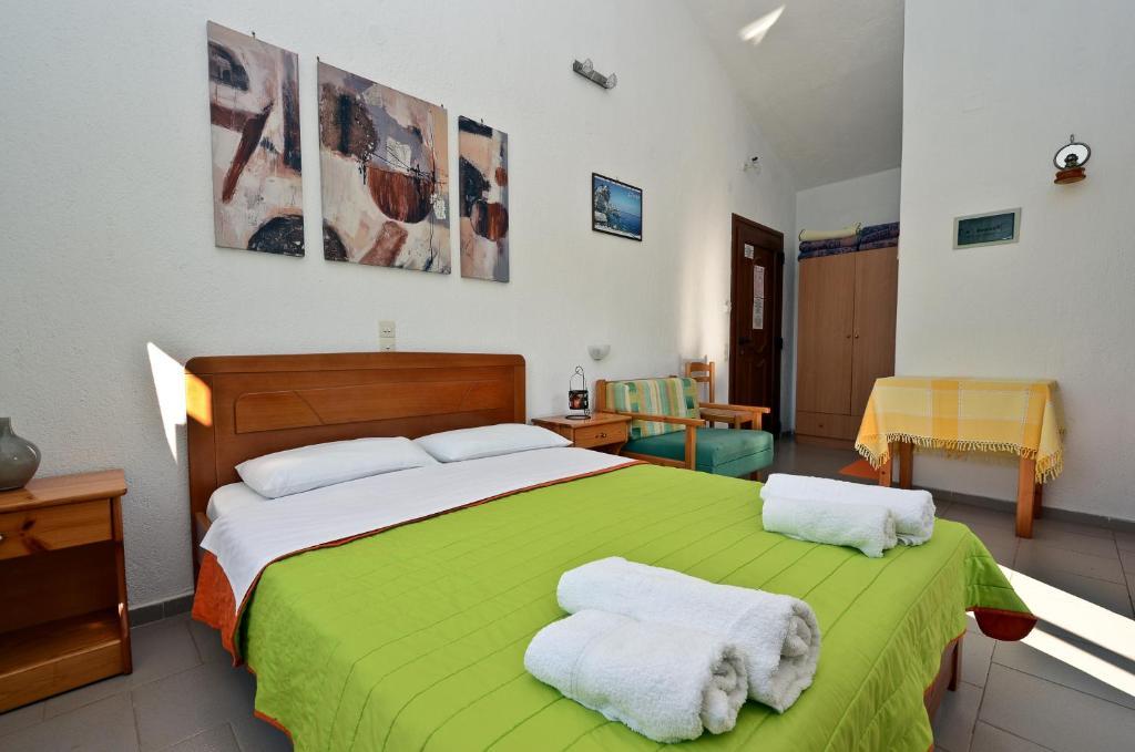 Pegasus Apartments Stafylos Eksteriør billede